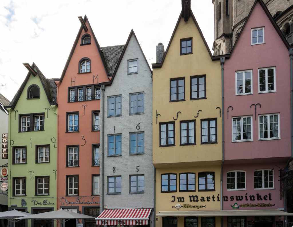 colored houses